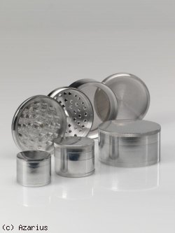 Metalen pollinator grinder