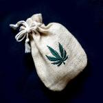 Moulins à Herbes cannabis Hemp Grinder Bag with Leaf